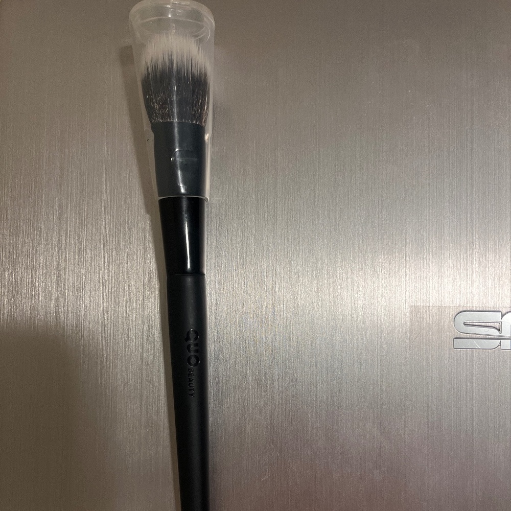 Quo cream blush brush #11 brand new